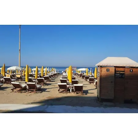 Family Vacation Big House Apartment Durres