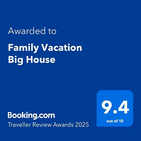 Family Vacation Big House Appartamento Durrës