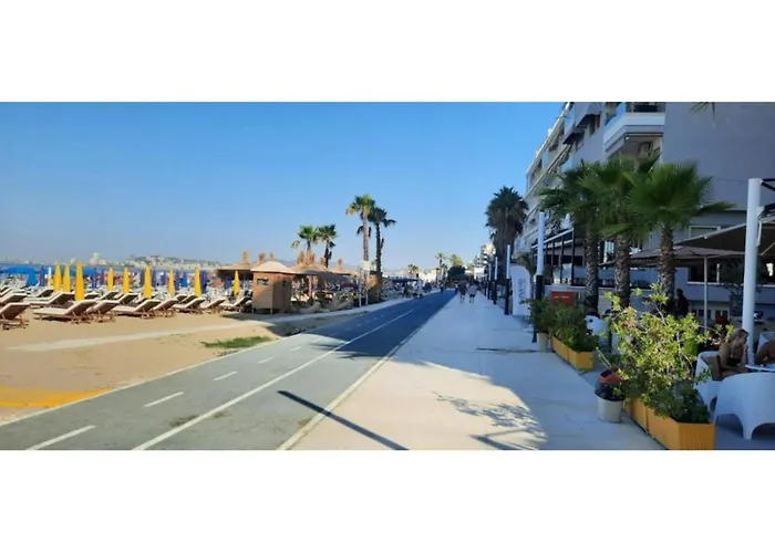 Family Vacation Big House * Durrës