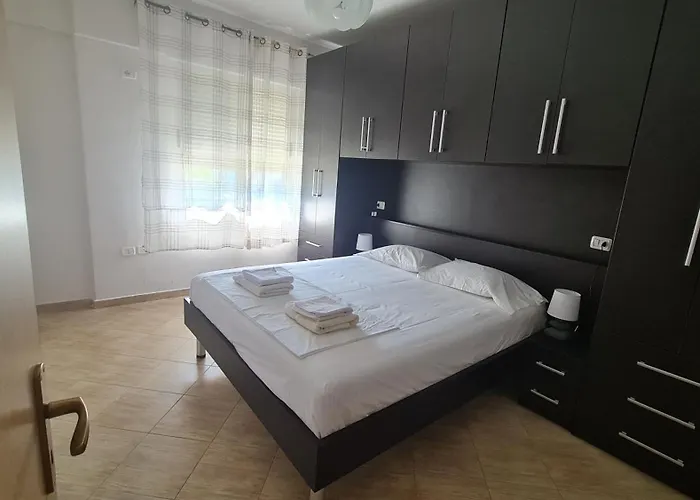 Appartamento Family Vacation Big House Durrës